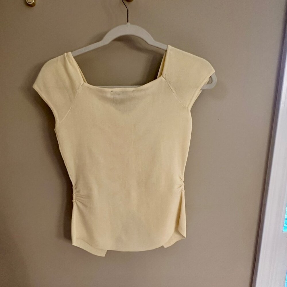 ZARA Pale Yellow Ruched Knit Button Top | M | NWT - Picture 8 of 9